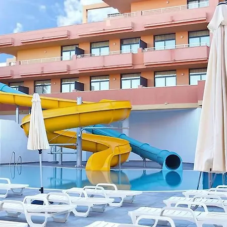 Aparthotel Advise Reina 4*